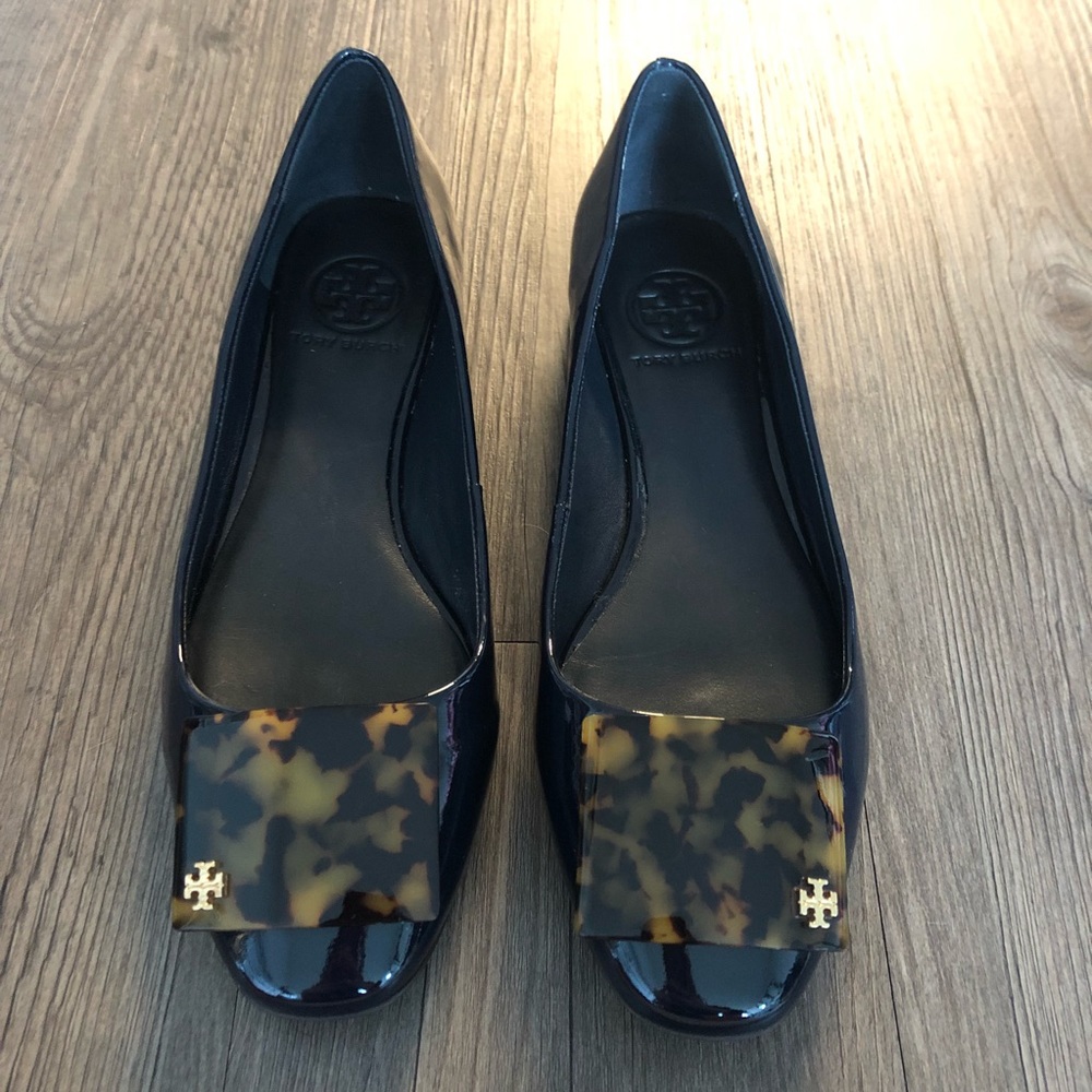 Bright Navy soft patent flat